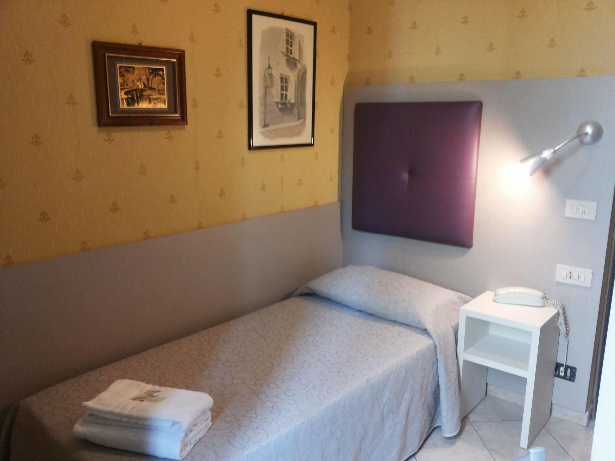Le Querce 2* Mailand